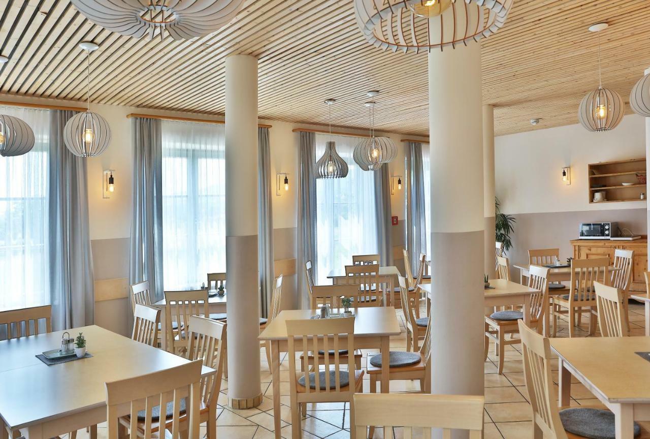 JUFA Hotel Pöllau Exteriör bild